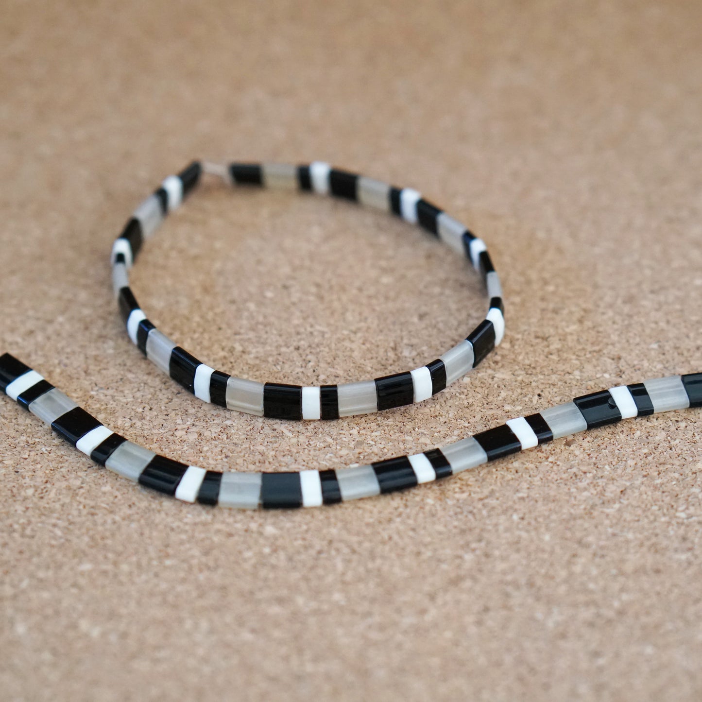 black & ivory - stretch tile bracelet